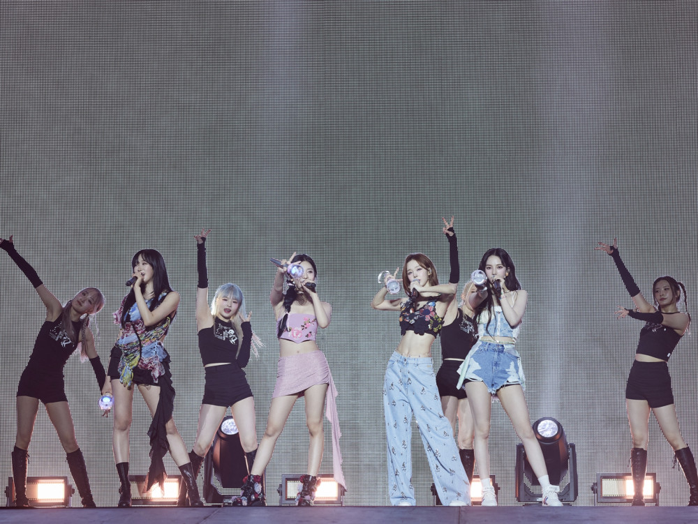 aespa kick off the US leg of 1st world tour in LA allkpop