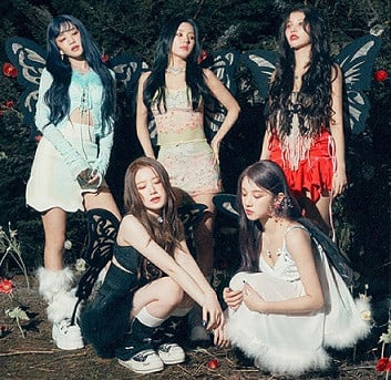 Только эти 8 песен K-pop артистов достигли 1-ой строчки чарта Melon TOP100 в первой половине 2023 года