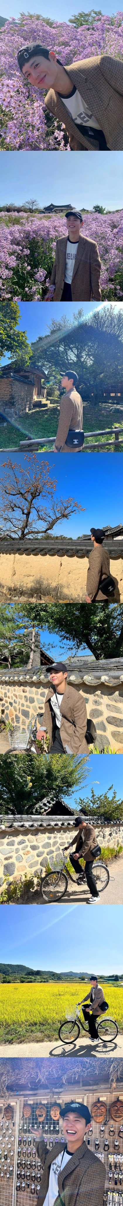 Актер Пак Бо Гом отлично проводит время в отпуске