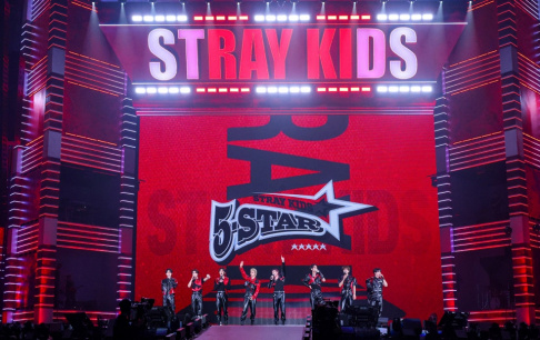 Stray Kids