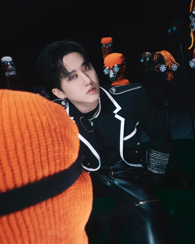 Kpop Planet News] Stray Kids Release ROLL Version ROCK-STAR Teaser