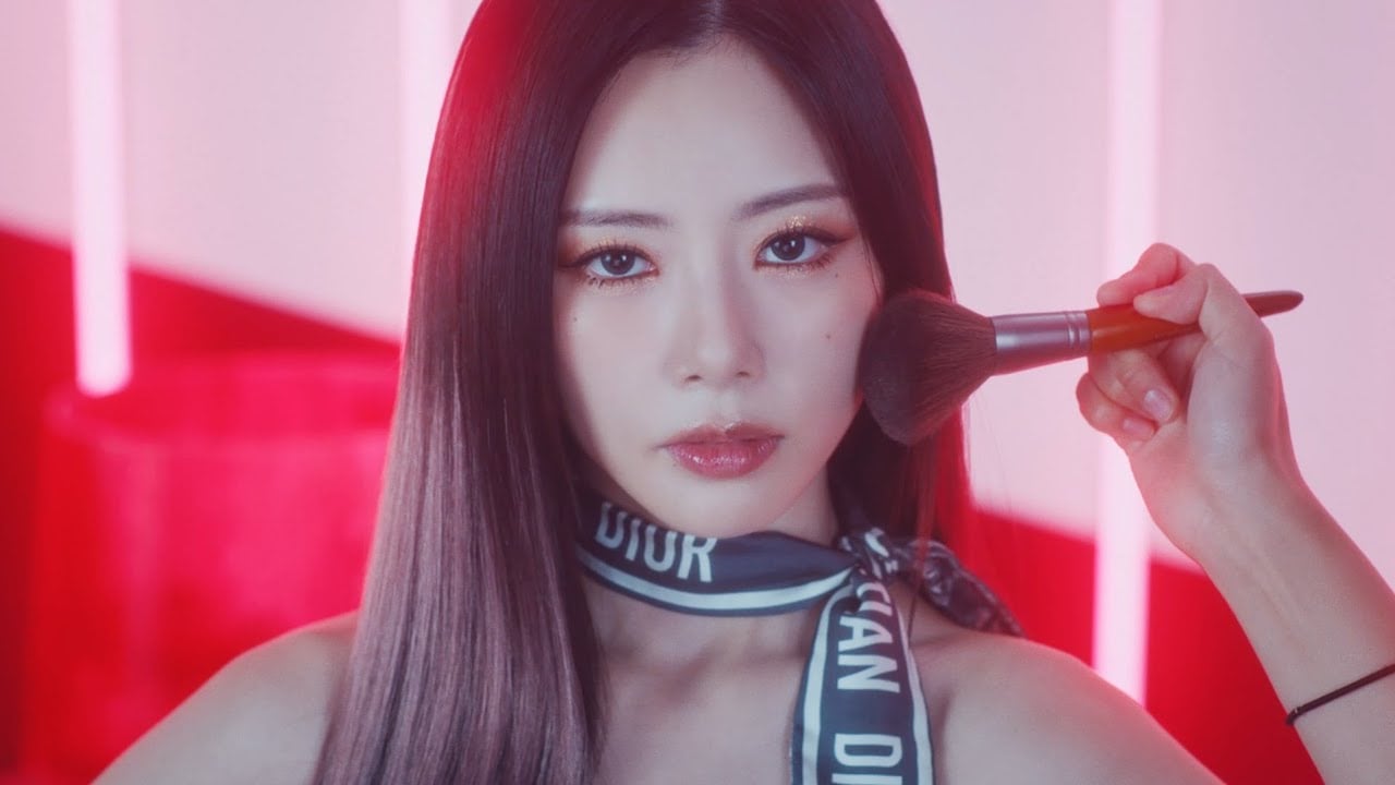 Dreamcatcher break out of their daily grind in 'OOTD' MV allkpop