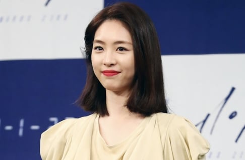 Lee Yeon Hee, Uhm Jung Hwa