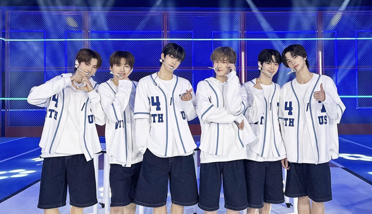 TWS makes explosive debut, claims top spot on album chart | allkpop