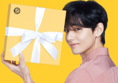 BTS, V