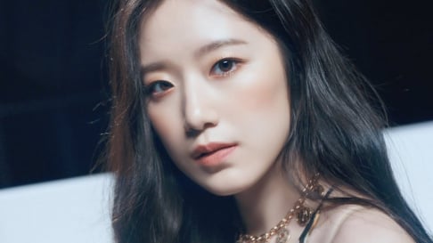 (G)I-DLE, Shuhua