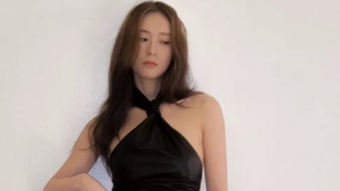 f(x), Krystal