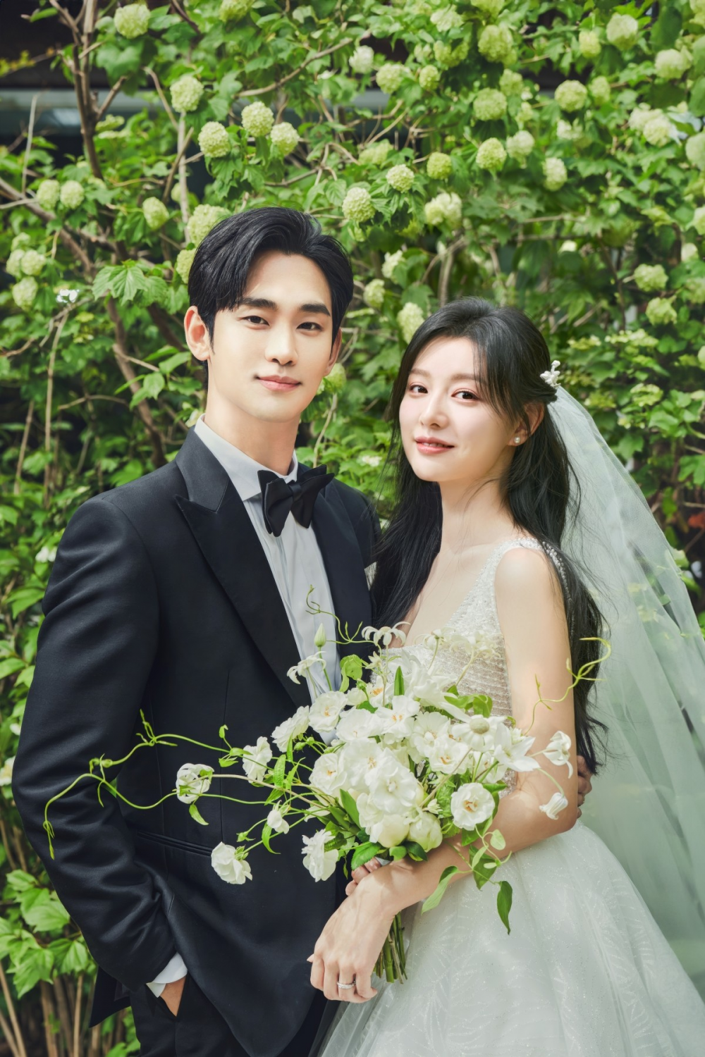 TvN Unveils Stunning Wedding Photos Of Kim Soo Hyun And Kim Ji Won For