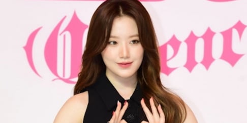 (G)I-DLE, Shuhua