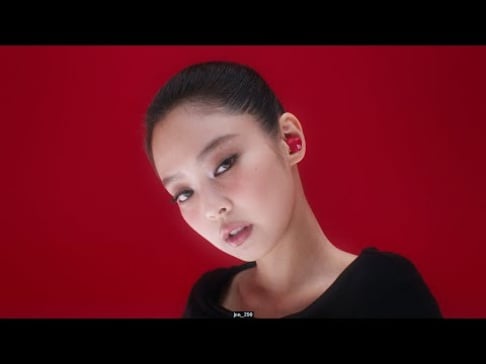 BLACKPINK, Jennie