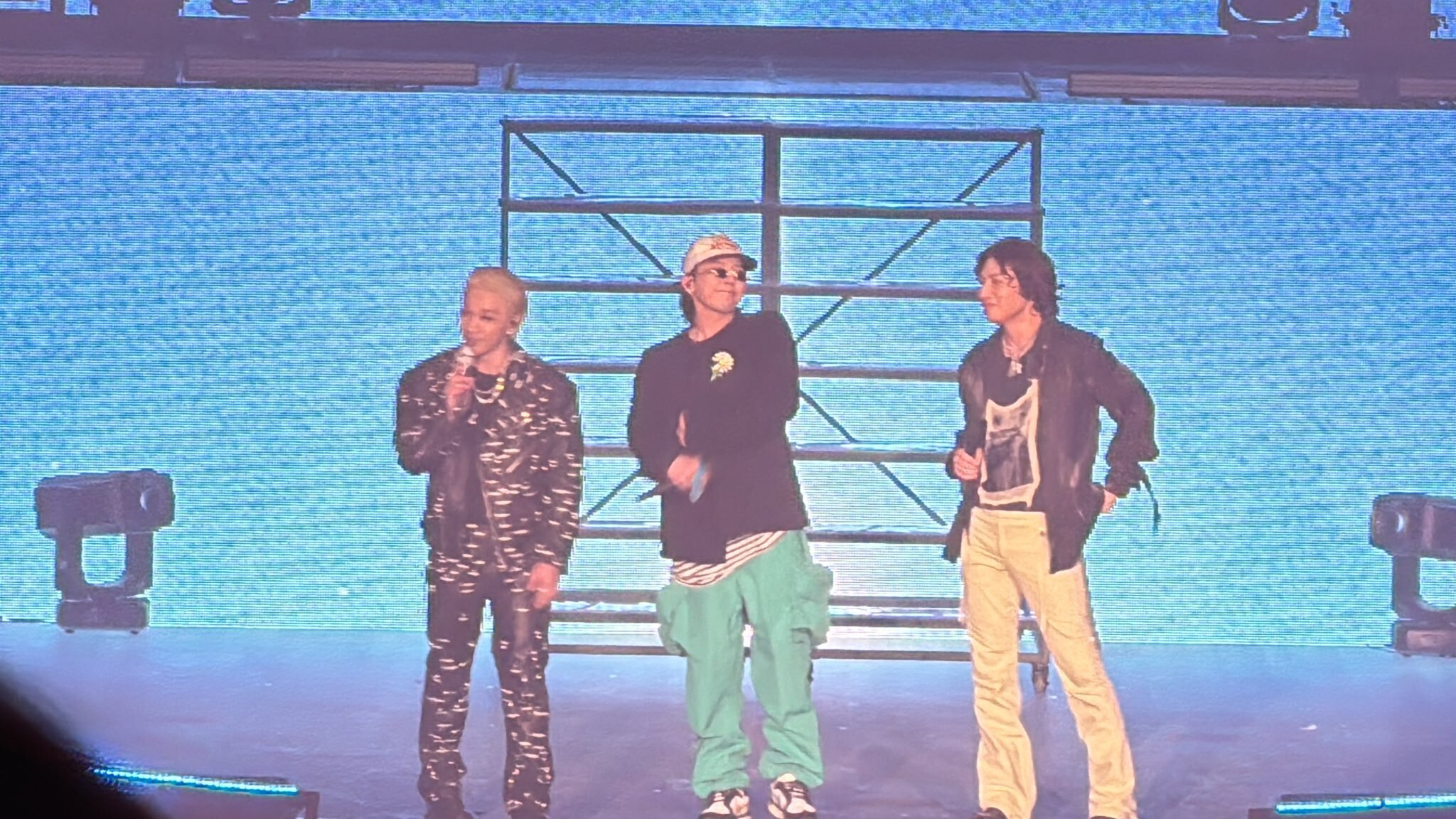 BIGBANG 2nd Album Remember Autographed Signed Member Pages