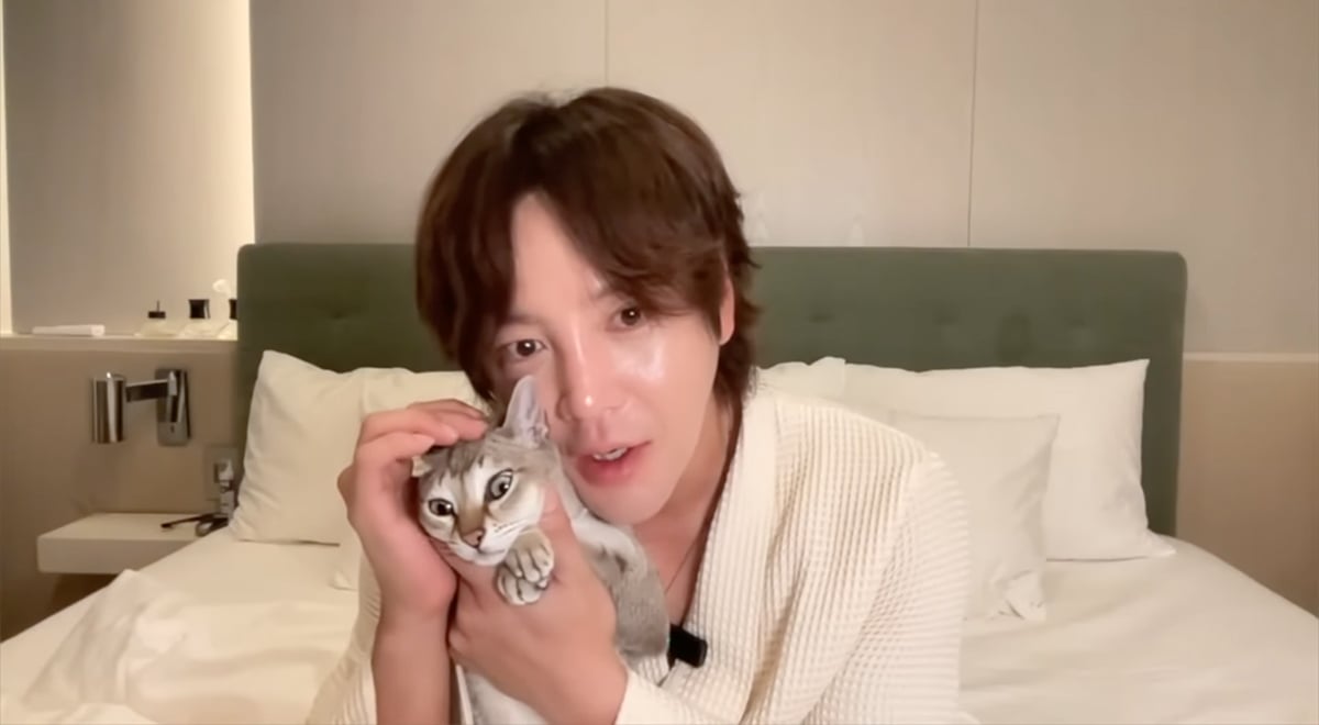 Jang Geun Suk mengabarkan kepada penggemar
