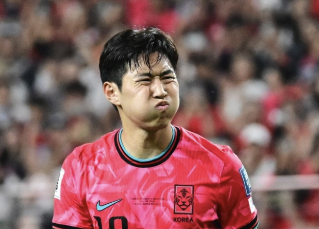 Bintang sepak bola Korea Lee Kang In terlihat berkencan dengan chaebol generasi kelima Bintang sepak bola Korea Lee Kang In terlihat berkencan dengan chaebol generasi kelima