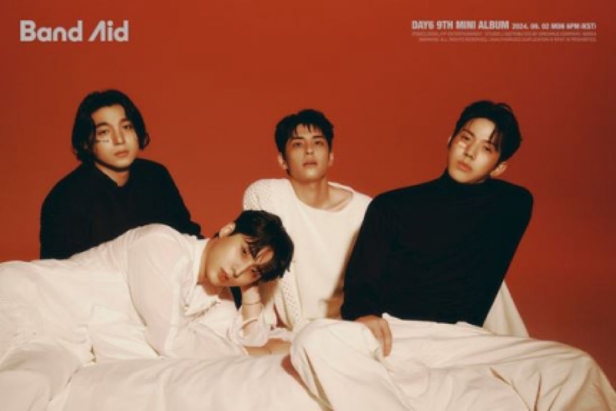 Tur dunia DAY6 dimulai dengan pertunjukan yang tiketnya terjual habis Tur dunia DAY6 dimulai dengan pertunjukan yang tiketnya terjual habis