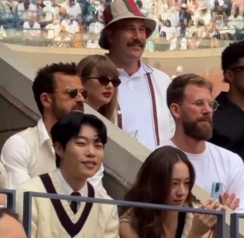 Krystal, Ryu Jun Yeol