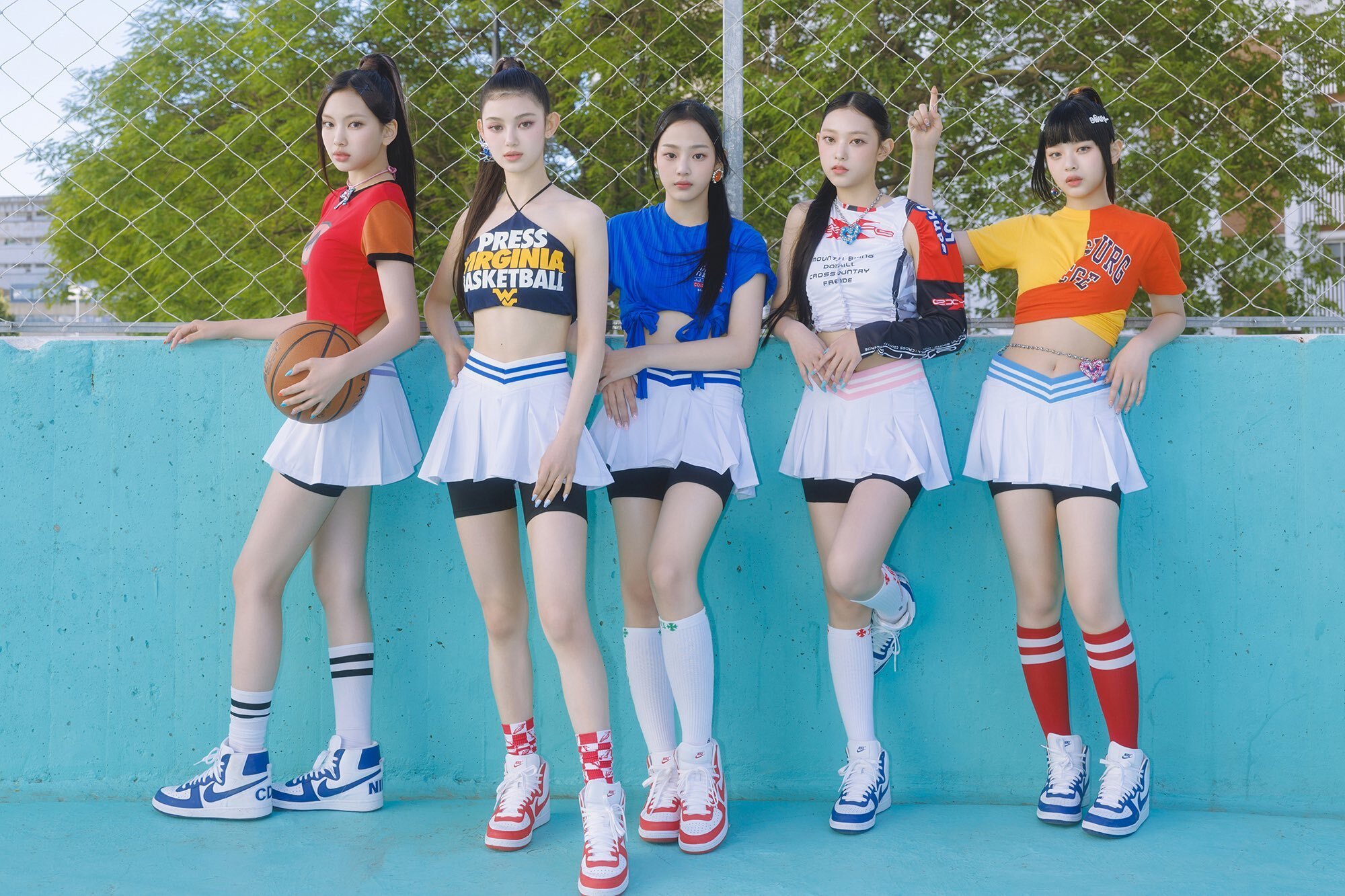 K-netizen merenungkan masa depan NewJeans K-netizen merenungkan masa depan NewJeans