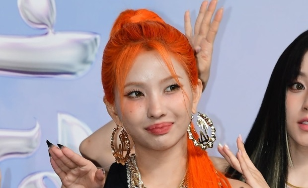 Berakhirnya kontrak Soyeon di bulan November menimbulkan pertanyaan tentang langkah selanjutnya Berakhirnya kontrak Soyeon di bulan November menimbulkan pertanyaan tentang langkah selanjutnya