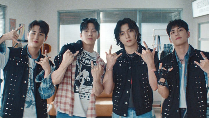 DAY6 menang dengan “HAPPY” di Inkigayo + penampilan Kang Daniel, NCT WISH, dan banyak lagi! DAY6 menang dengan “HAPPY” di Inkigayo + penampilan Kang Daniel, NCT WISH, dan banyak lagi!