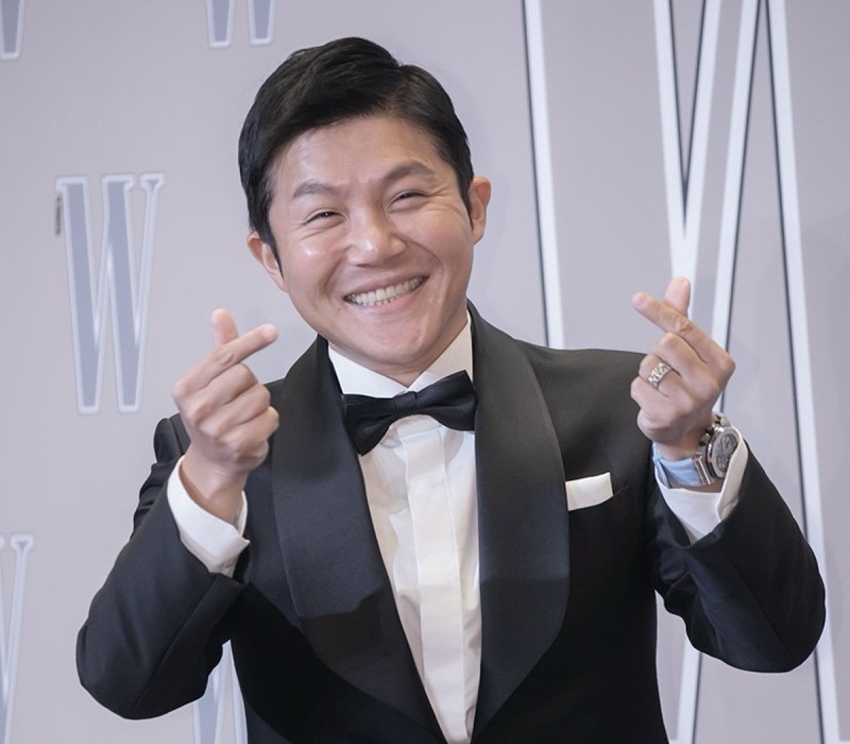 Jo Se Ho akan menikahi tunangannya yang berusia 9 tahun lebih muda dalam upacara pribadi di Seoul Jo Se Ho akan menikahi tunangannya yang berusia 9 tahun lebih muda dalam upacara pribadi di Seoul