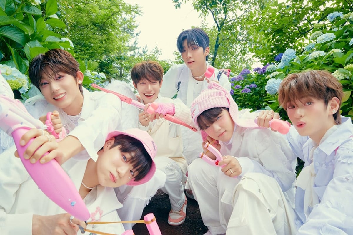 The Wind memenangkan #1 + Pertunjukan pada 18 Oktober 'Music Bank'! The Wind memenangkan #1 + Pertunjukan pada 18 Oktober 'Music Bank'!