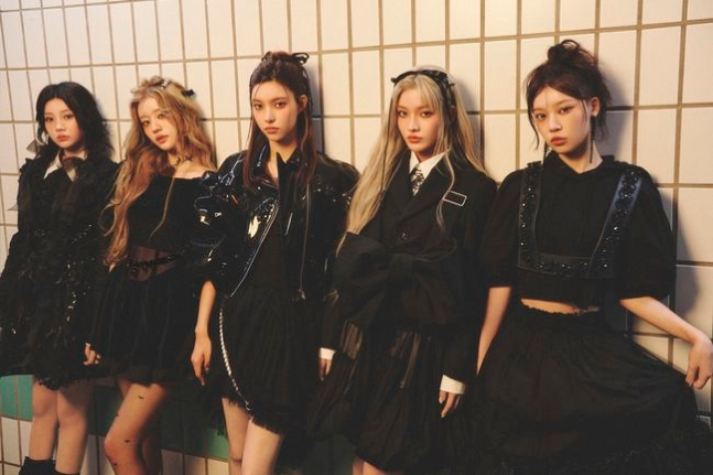 ILLIT akan tampil di 'Weekly Idol' setelah perilisan mini album kedua mereka 'I'LL LIKE YOU'