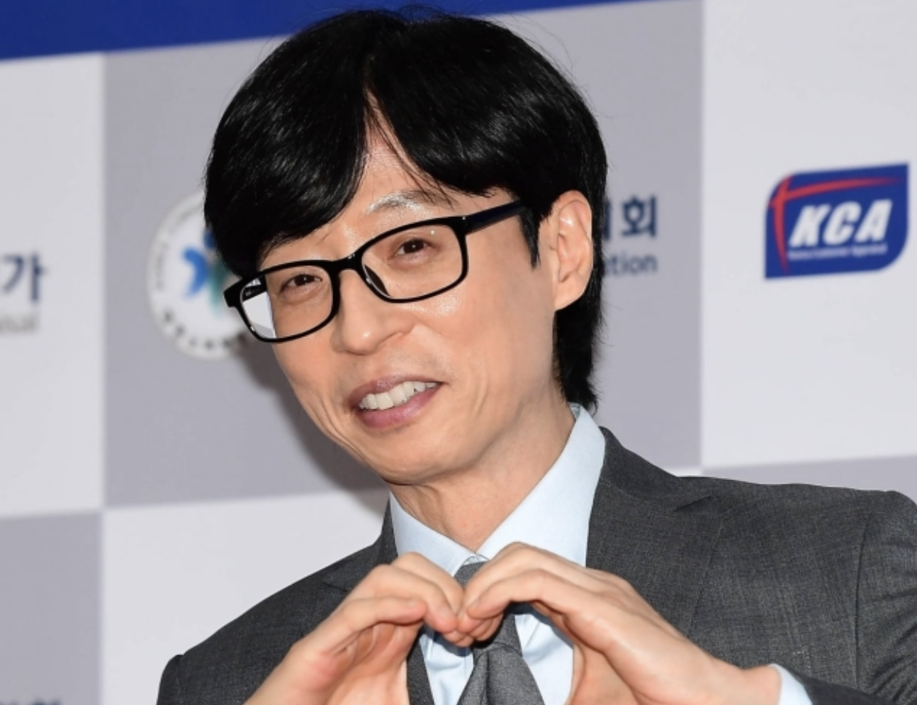 Yoo Jae-suk Expresses Contentment with His Current Life