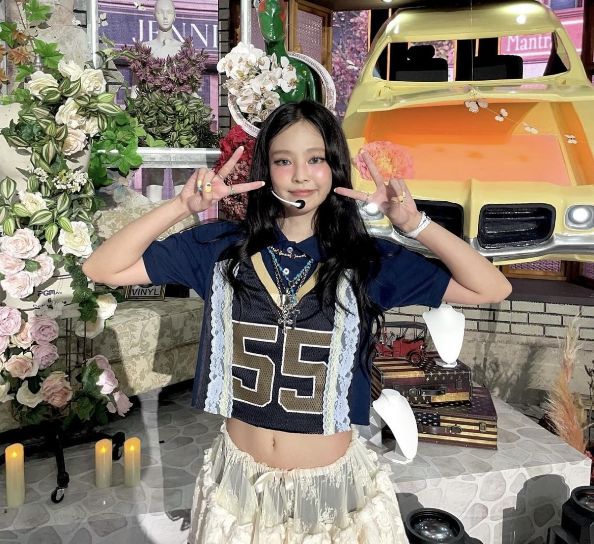 Jennie tampil menawan dengan gaya chic di update Instagram setelah kemenangan M Countdown Jennie tampil menawan dengan gaya chic di update Instagram setelah kemenangan M Countdown