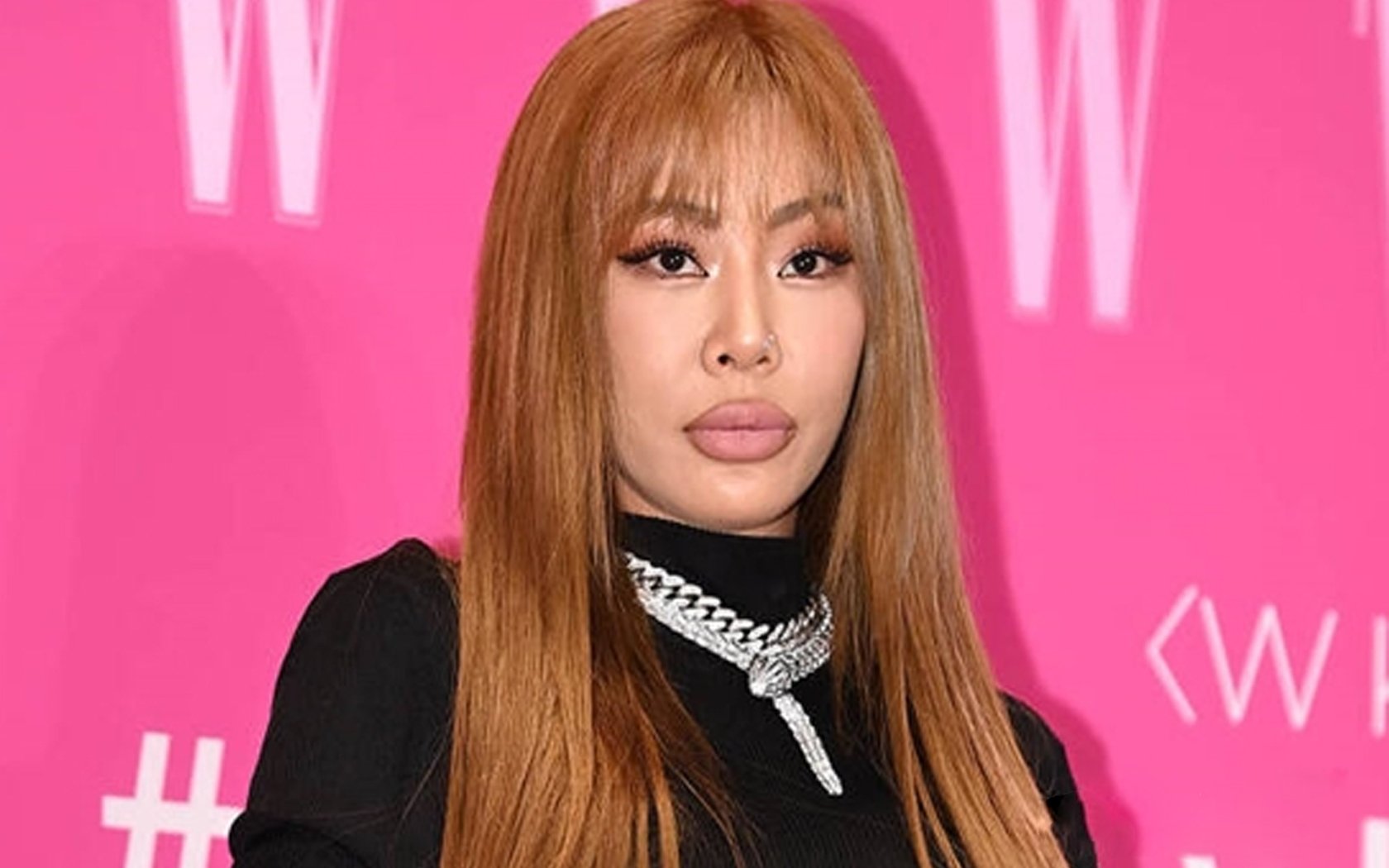 Reporter YouTube Lee Jin Ho menuduh Jessi mengetahui penyerang yang menyerang penggemarnya Reporter YouTube Lee Jin Ho menuduh Jessi mengetahui penyerang yang menyerang penggemarnya
