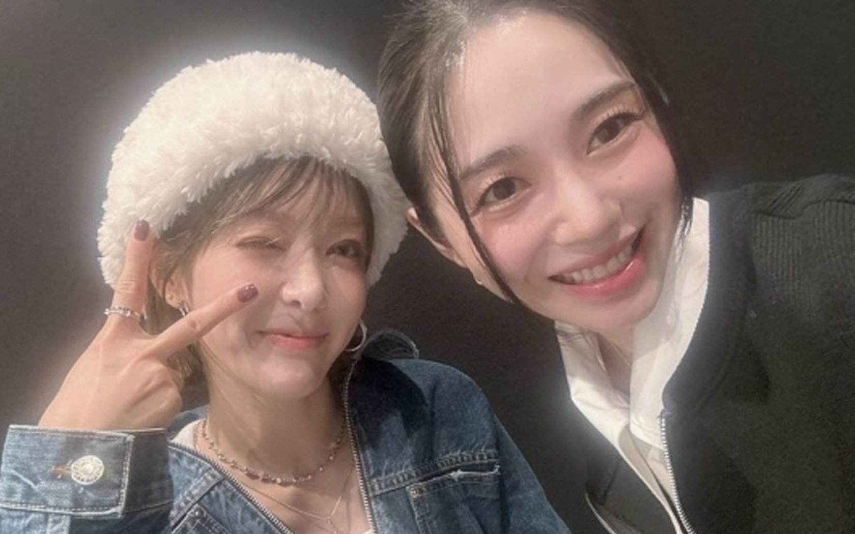 Mantan anggota AOA ChoA dan Mina bersatu kembali Mantan anggota AOA ChoA dan Mina bersatu kembali