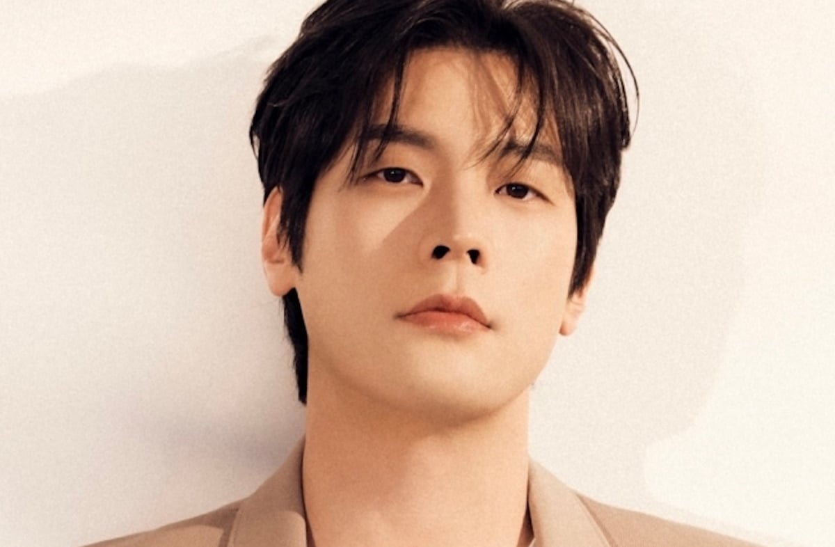 Choi Daniel akan membintangi drama mendatang 'Maaf Untuk Hari Ini juga' bersama Jeon So Min Choi Daniel akan membintangi drama mendatang 'Maaf Untuk Hari Ini juga' bersama Jeon So Min