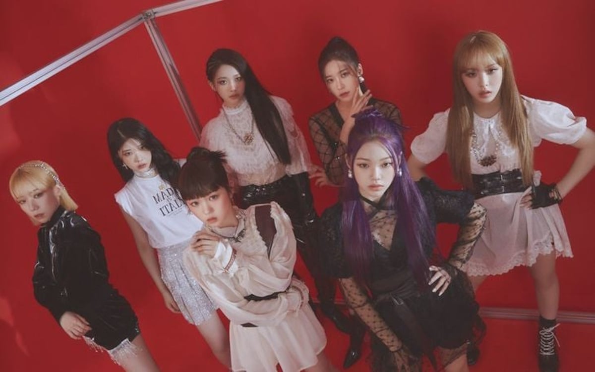 CLASS:y menggoda comeback yang berapi-api dengan 'LOVE XX' CLASS:y menggoda comeback yang berapi-api dengan 'LOVE XX'