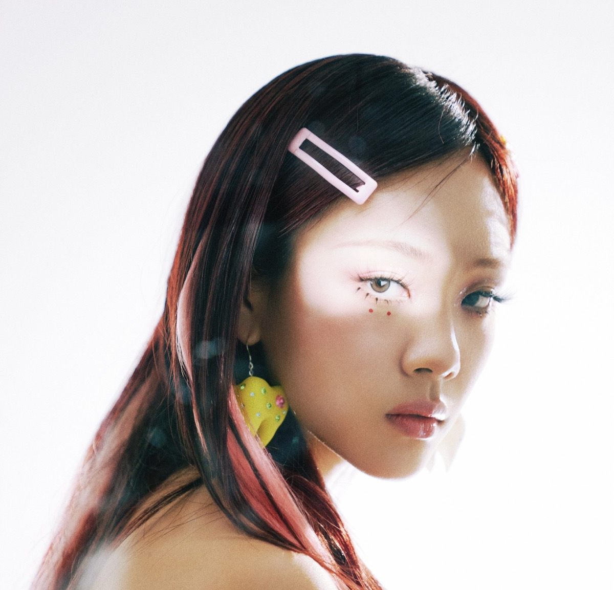 BIBI akan merilis single ganda baru pada comeback bulan November BIBI akan merilis single ganda baru pada comeback bulan November