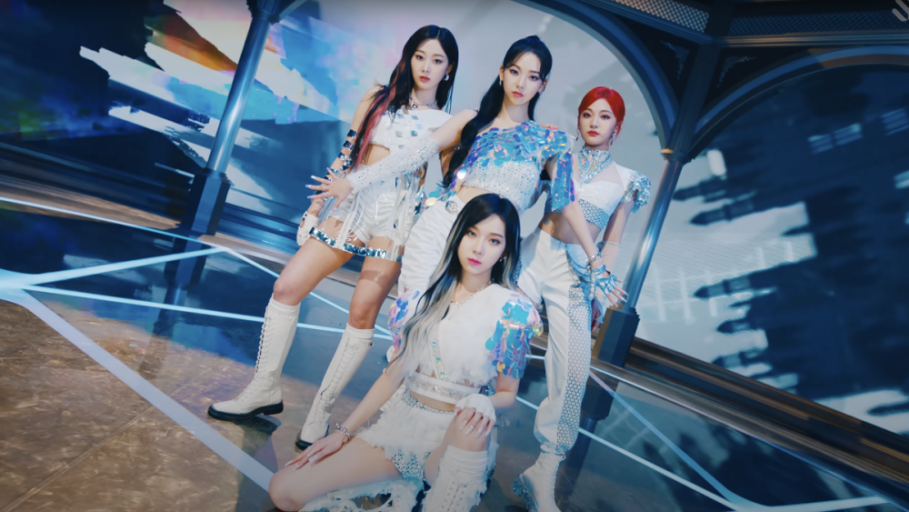 MV 'Next Level' aespa melampaui 300 juta views di YouTube