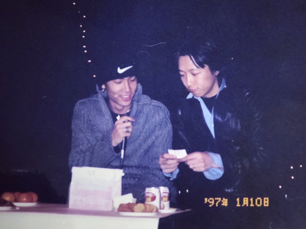 Go Young Wook kembali mendapat kecaman karena mengkritik postingan penghormatan Lee Sang Min Go Young Wook kembali mendapat kecaman karena mengkritik postingan penghormatan Lee Sang Min