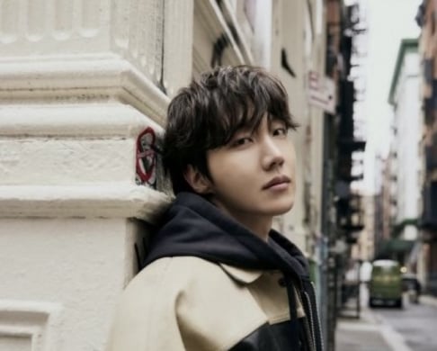 BTS, Jin, J-Hope