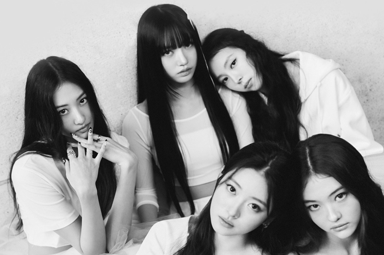 MEOVV akan merilis single kedua 'TOXIC' dengan comeback yang berani MEOVV akan merilis single kedua 'TOXIC' dengan comeback yang berani