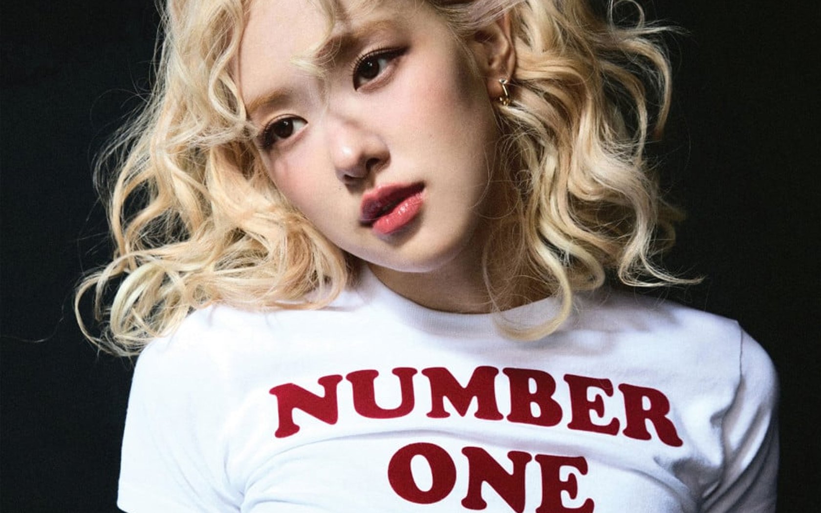 Rosé BLACKPINK menandatangani kesepakatan penerbitan global dengan Warner Chappell Music