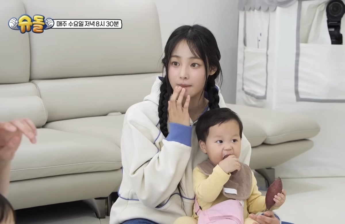 Minji NewJeans dan “bear Jeongwoo” berbagi momen manis di 'The Return of Superman' Minji NewJeans dan “bear Jeongwoo” berbagi momen manis di 'The Return of Superman'
