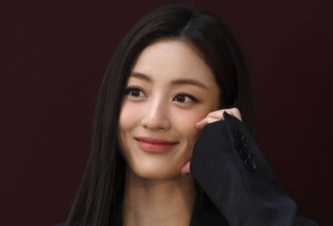 Park Na Rae, TWICE, Jeongyeon, Jihyo
