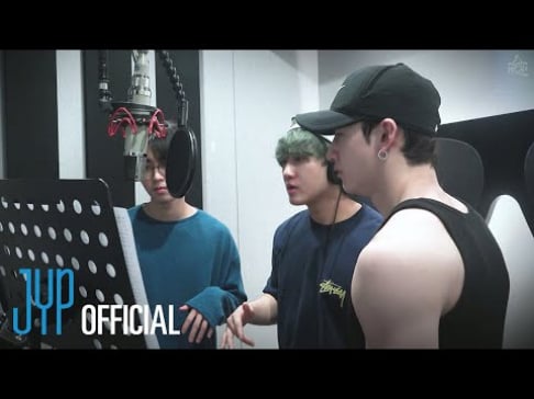 Stray Kids