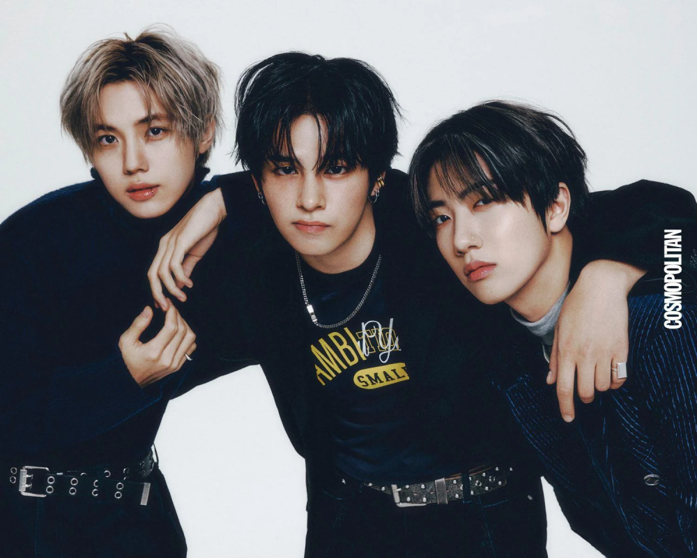 CRAVITY tampil memukau di Cosmopolitan Korea Edisi Januari 2025 6 1734603155 cravity cosmopolitan korea january 2025 issue pictorial v0 0zdpmyhwyr7e1