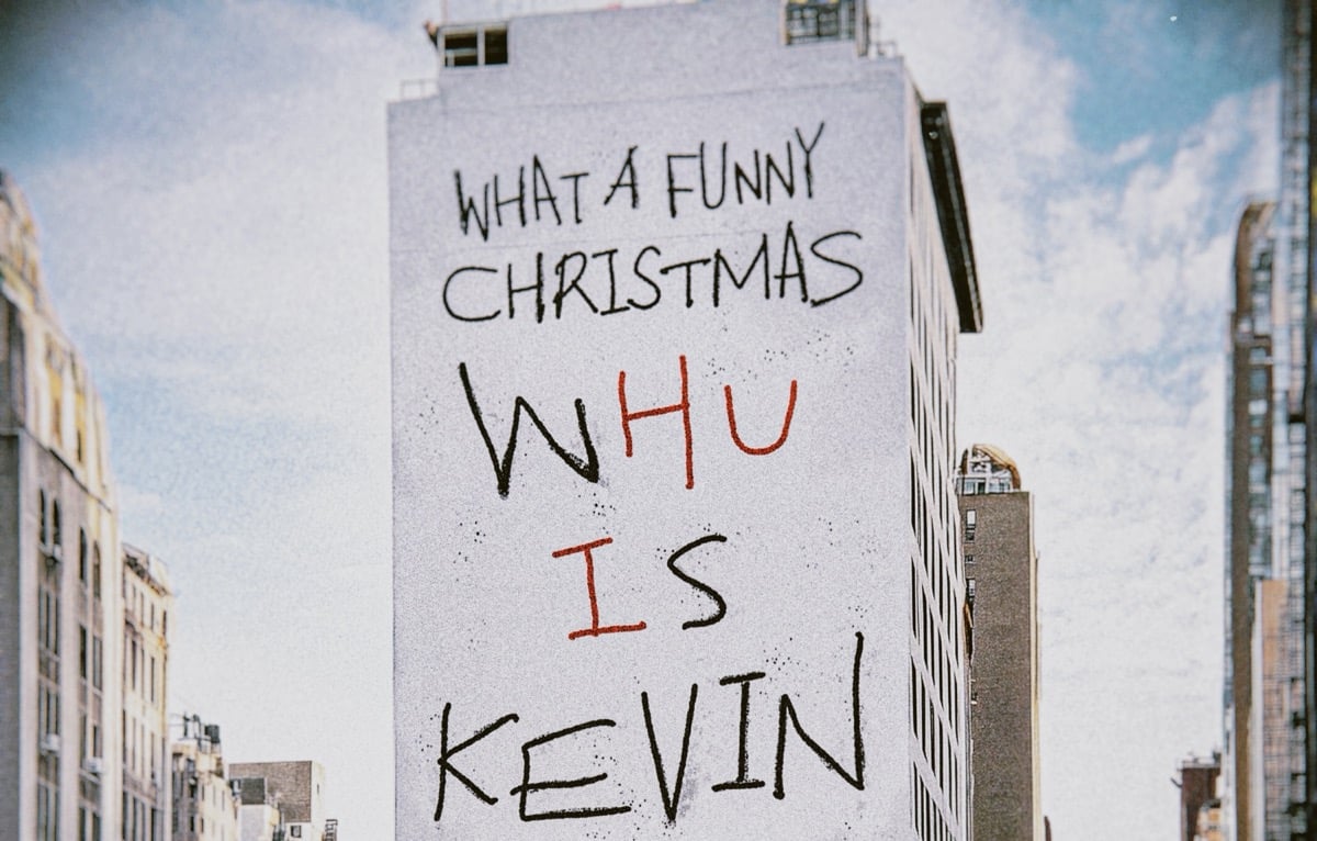 Hui Pentagon merayakan Natal dengan balada musim dingin yang menyentuh hati di ‘WHU IS KEVIN’