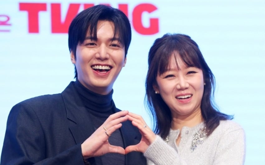 Gong Hyo Jin mengungkap hadiah pernikahan Lee Min Ho yang bijaksana dan mewah Gong Hyo Jin mengungkap hadiah pernikahan Lee Min Ho yang bijaksana dan mewah