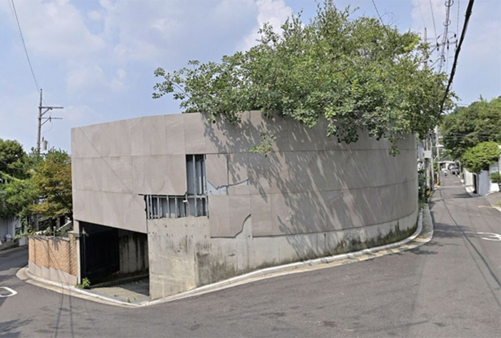 1735215528 2024122616404894434 1 1