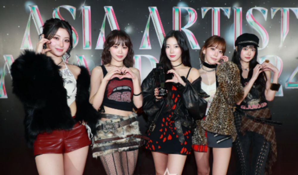 Pemenang 'Penghargaan Artis Asia ke-9' 3 1735315502 2024 12 27 3