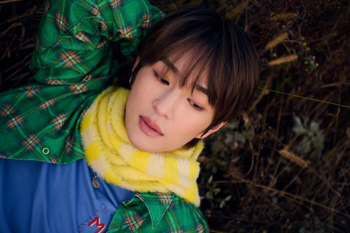 SHINee's ONEW drops official tracklist for 'Connection