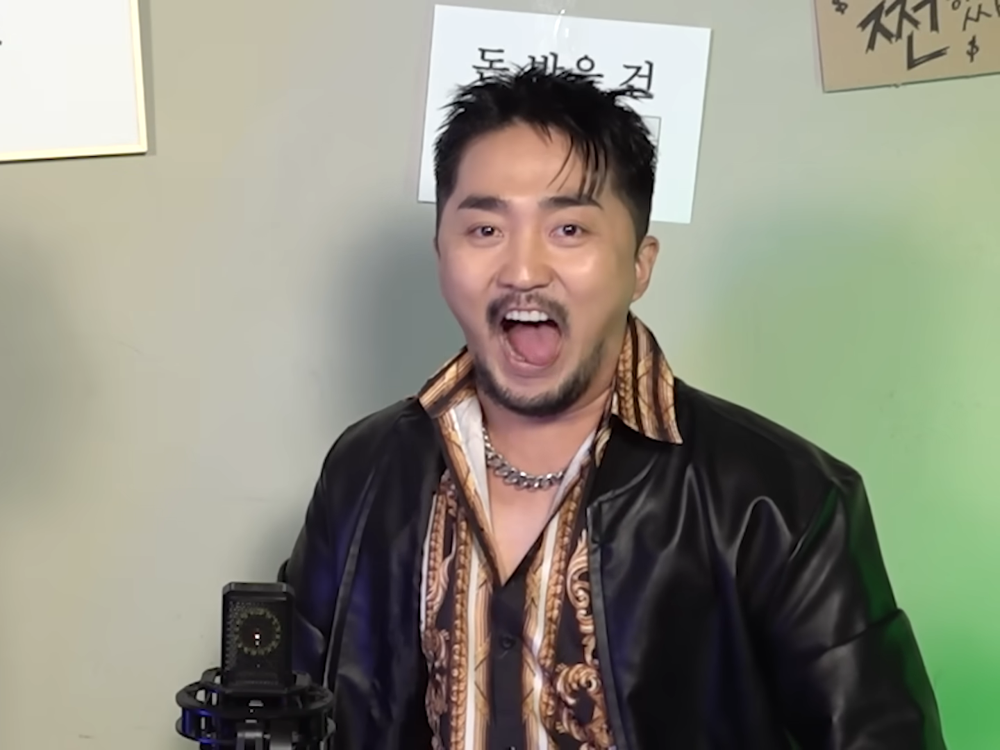 Yoo Byung Jae mengungkapkan dia telah meminjamkan 700 juta won kepada orang lain, menunggu pengembaliannya Yoo Byung Jae mengungkapkan dia telah meminjamkan 700 juta won kepada orang lain, menunggu pengembaliannya