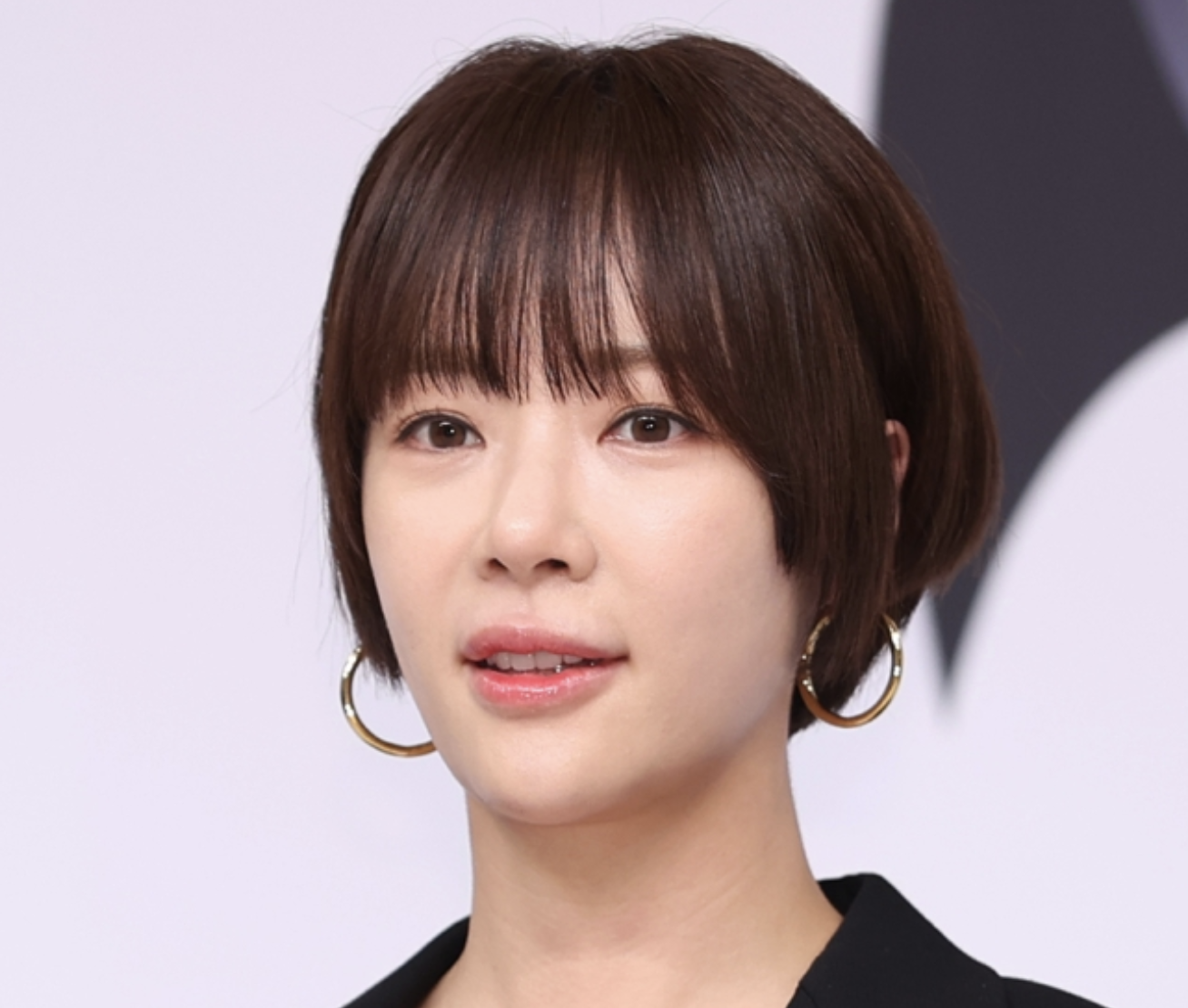 Hwang Jung Eum menanggapi laporan pemeriksaan pajak dengan intensitas tinggi