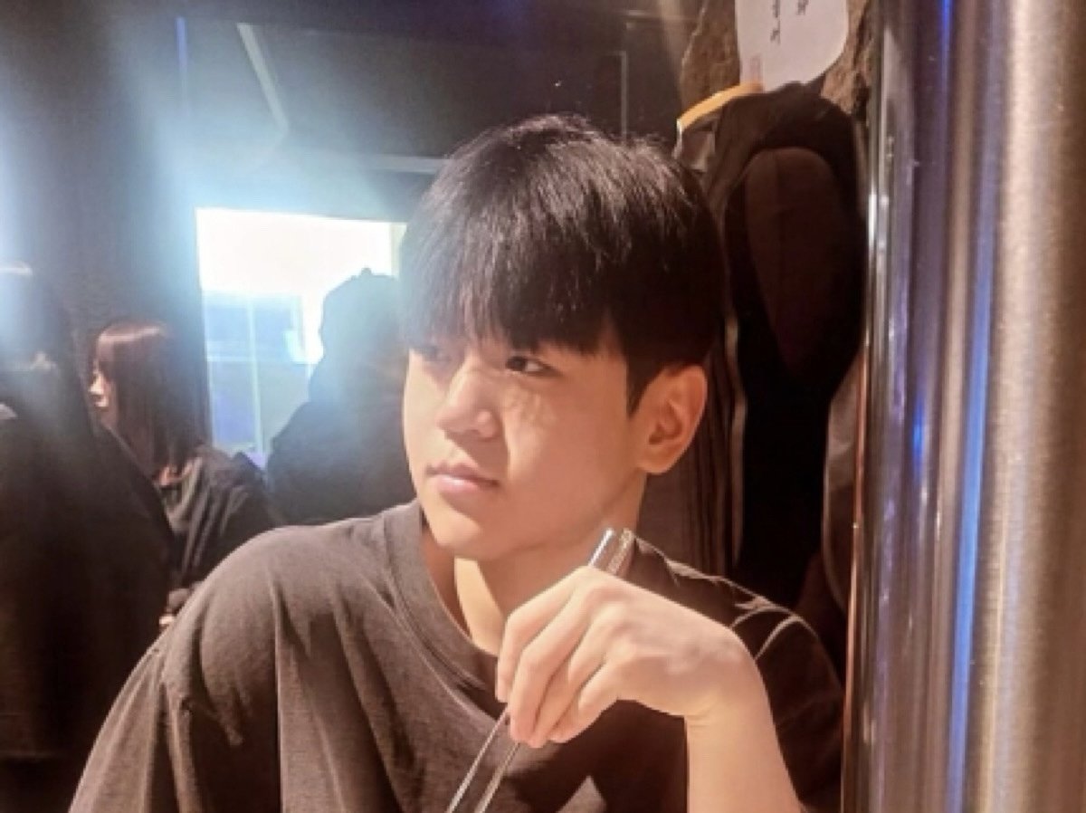 Yoon Min Soo berbagi kabar terbaru tentang putra Yoon Hoo Yoon Min Soo berbagi kabar terbaru tentang putra Yoon Hoo
