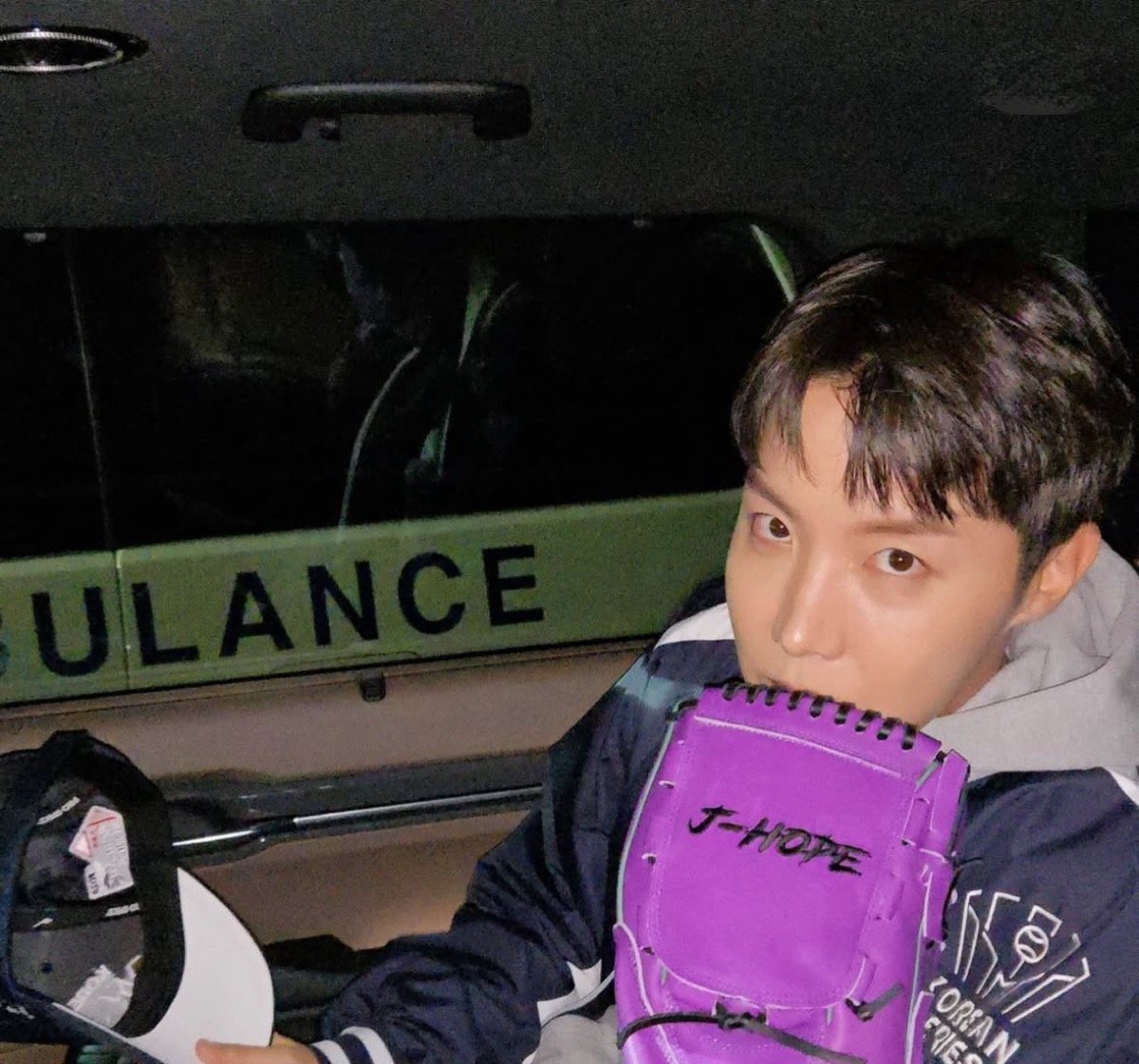 J-Hope BTS dipuji atas teladan dinas militernya J-Hope BTS dipuji atas teladan dinas militernya
